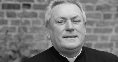 Zmarł wieloletni proboszcz Słońska