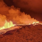 Islandia: Efektwna i groźna erupcja wulkanu po tygodniach wstrząsów ziemi