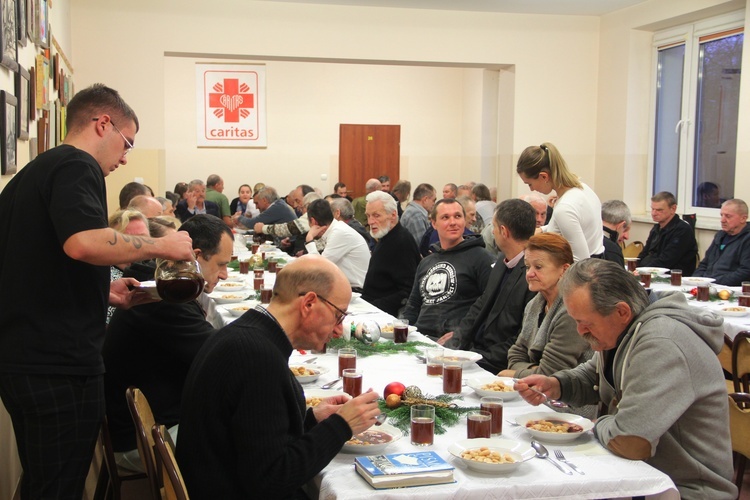 Wigilia w Domu dla Bezdomnych