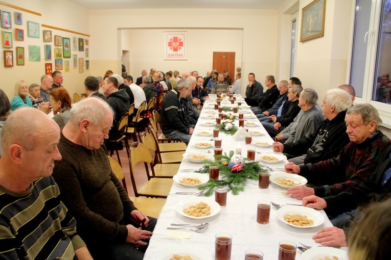 Wigilia w Domu dla Bezdomnych