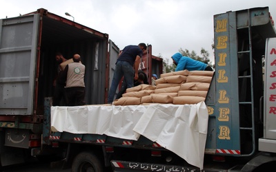 „Dajemy chleb do ręki głodnym”. Polska mąka dla Libanu