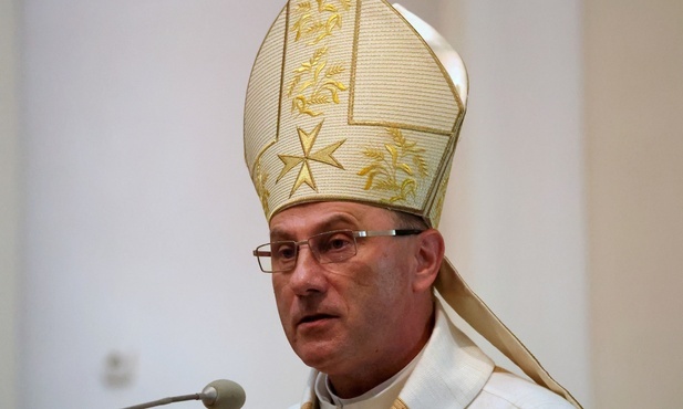 Prymas: Bóg zachęca do słuchania, uchwycenia pragnień i potrzeb drugiego człowieka, przezwyciężania uprzedzeń