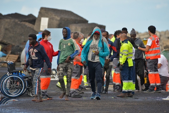 Caritas: celem paktu migracyjnego UE jest zatrzymanie ludzi na granicach