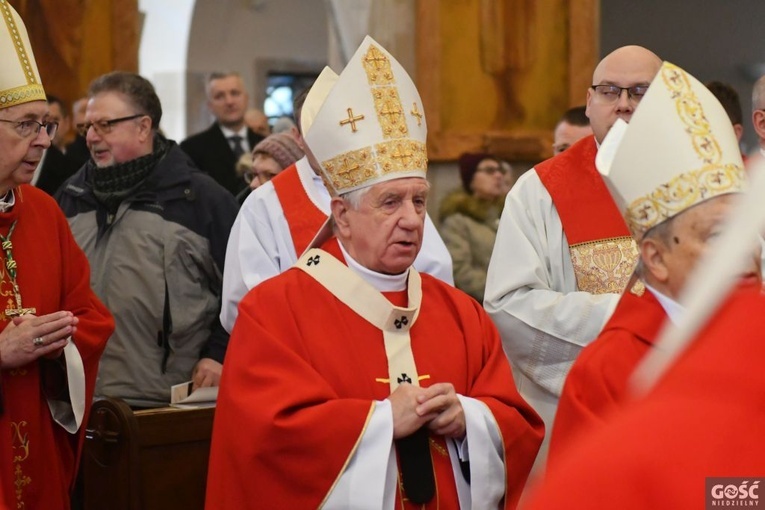 Rozpoczęły się uroczystości jubileuszowe bp. Pawła Sochy
