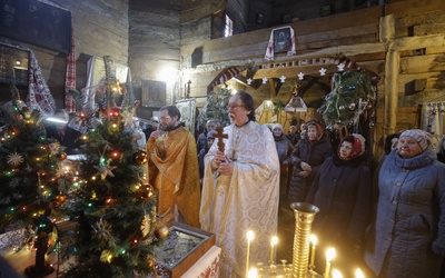 Abp Szewczuk: nie damy sobie ukraść świątecznej radości nawet w takich czasach