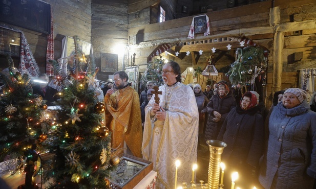 Abp Szewczuk: nie damy sobie ukraść świątecznej radości nawet w takich czasach