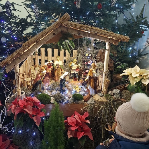Czermno. Szopka bożonarodzeniowa w parafii pw. św. Wawrzyńca