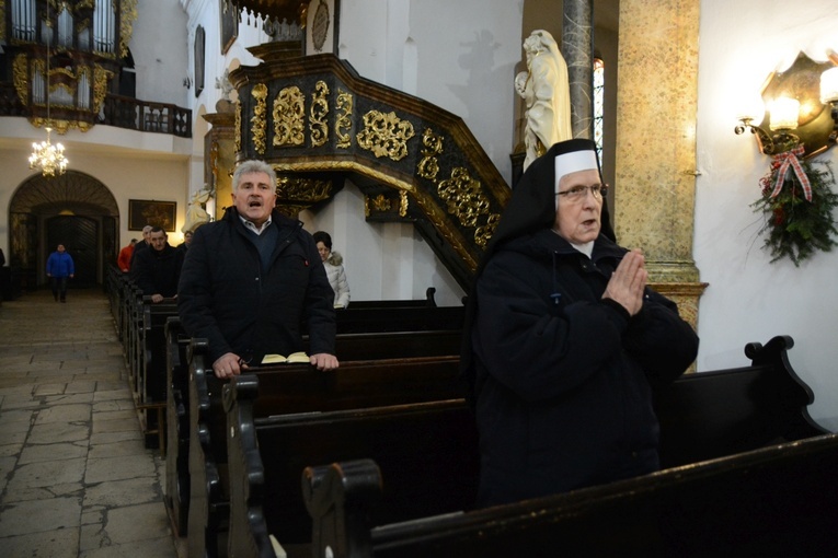 Błogosławieństwo dla przeżywających rozłąkę z powodu migracji zarobkowej