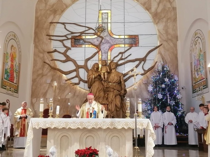 Uroczystościom jubileuszowym przewodniczył abp Stanisław Budzik.