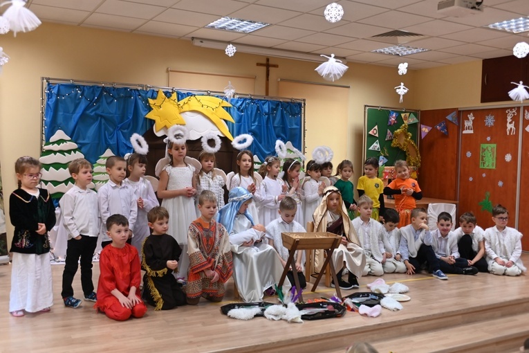 Międzynarodowe jasełka u prezentek