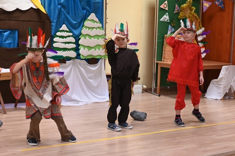 Międzynarodowe jasełka u prezentek