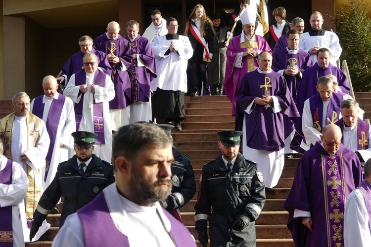 Uroczystości pogrzebowe śp. ks. Tadeusza Słoniny SDS w Bielsku-Białej Cygańskim Lesie