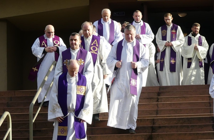 Uroczystości pogrzebowe śp. ks. Tadeusza Słoniny SDS w Bielsku-Białej Cygańskim Lesie