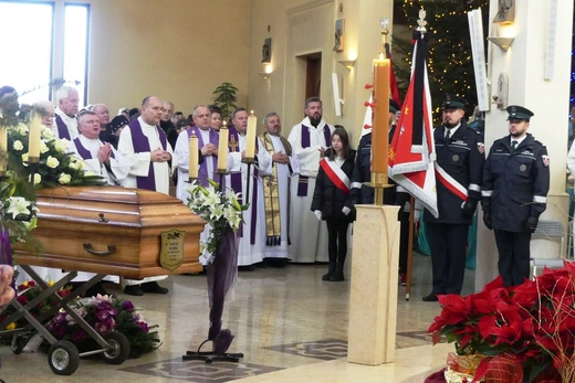 Uroczystości pogrzebowe śp. ks. Tadeusza Słoniny SDS w Bielsku-Białej Cygańskim Lesie