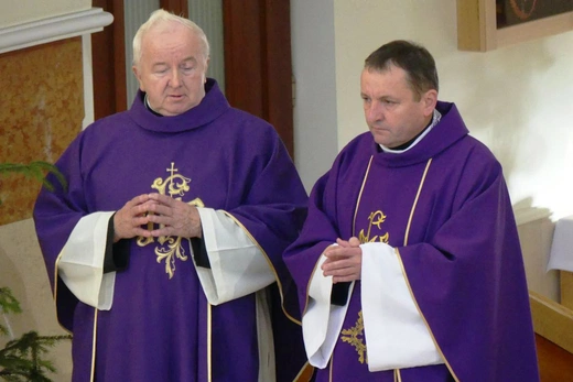 Uroczystości pogrzebowe śp. ks. Tadeusza Słoniny SDS w Bielsku-Białej Cygańskim Lesie