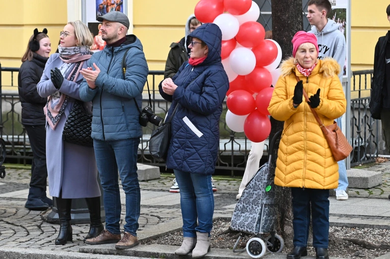 Polonez maturzystów w Świdnicy 2023