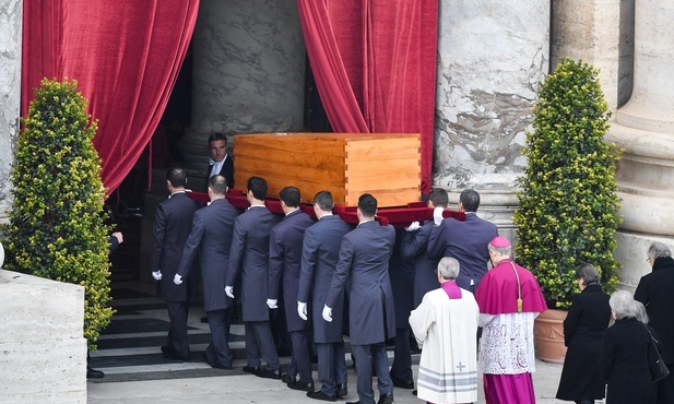 Poszedł oddać Mu pokłon