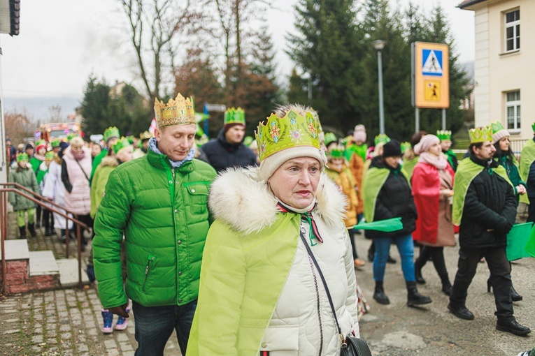 Orszak Trzech Króli 2023 w Jugowie. Z konkursami