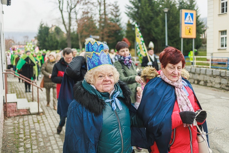 Orszak Trzech Króli 2023 w Jugowie. Z konkursami