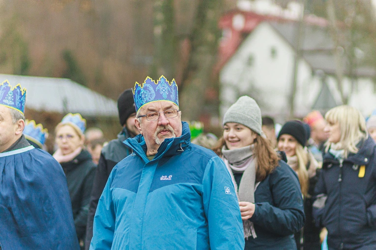 Orszak Trzech Króli 2023 w Jugowie. Z konkursami