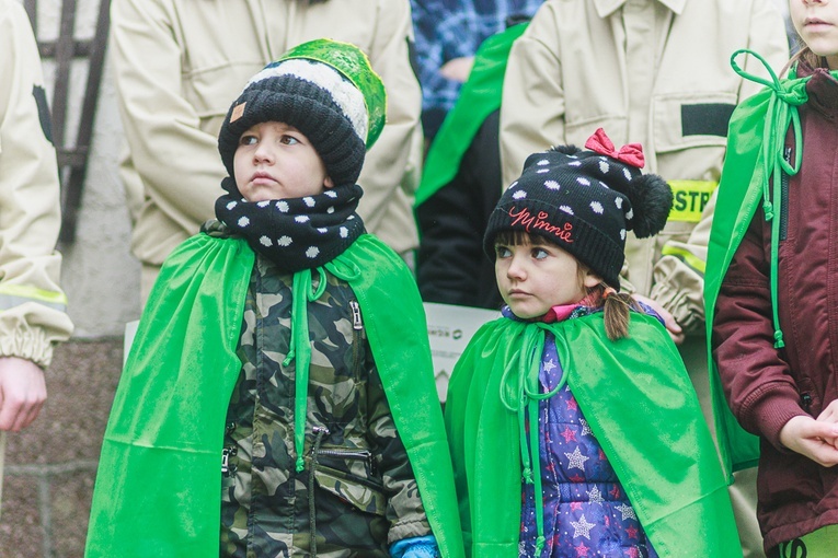 Orszak Trzech Króli 2023 w Jugowie. Z konkursami