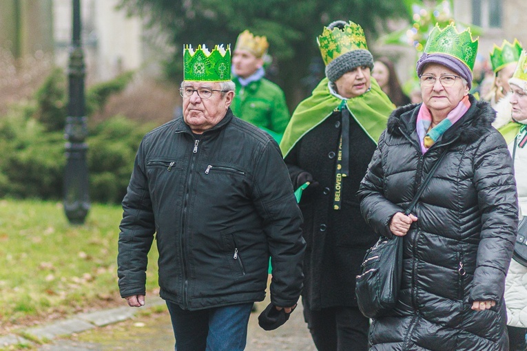 Orszak Trzech Króli 2023 w Jugowie. Z konkursami
