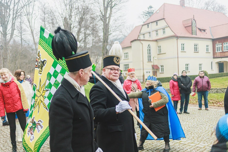 Orszak Trzech Króli 2023 w Jugowie. Z konkursami