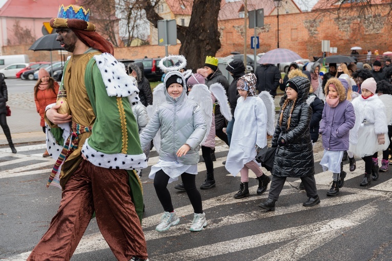 Orszak Trzech Króli w Wołowie 2023