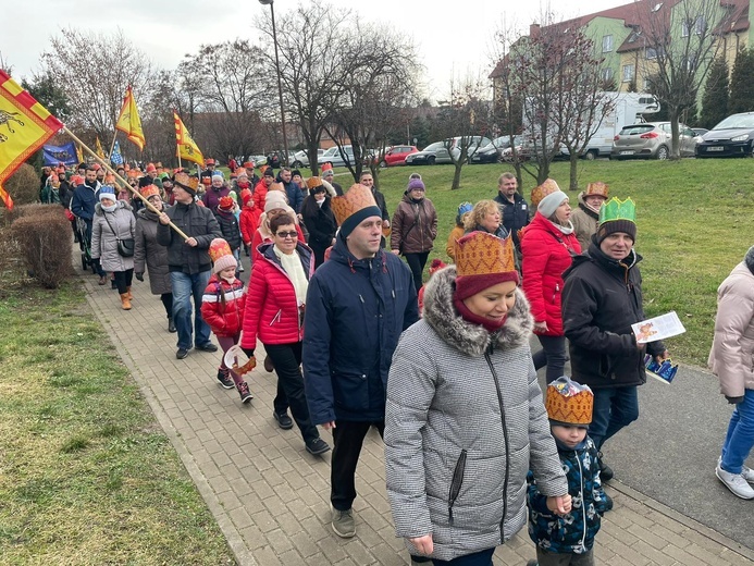 Orszak Trzech Króli 2023 w Świebodzicach. Razem do Betlejem