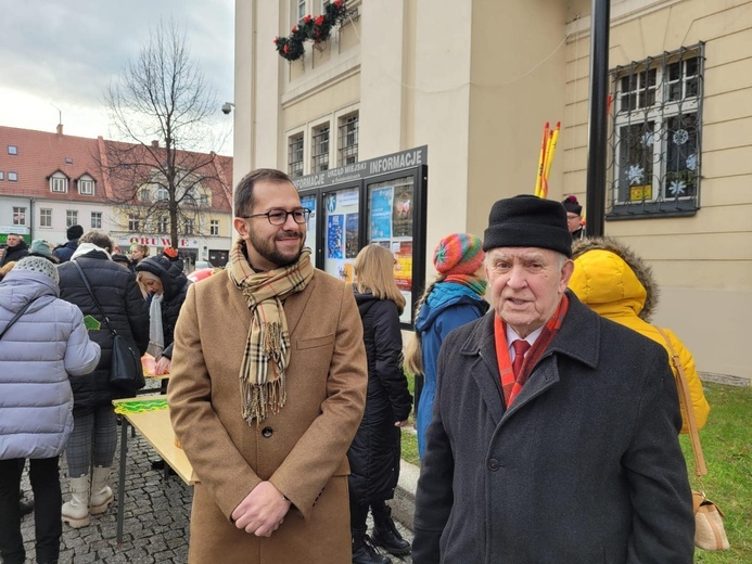 Orszak Trzech Króli 2023 w Świebodzicach. Razem do Betlejem