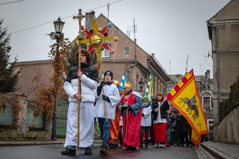 Orszak Trzech Króli w Górze 2023