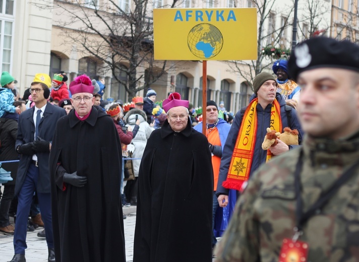 Barwny orszak przeszedł ulicami stolicy