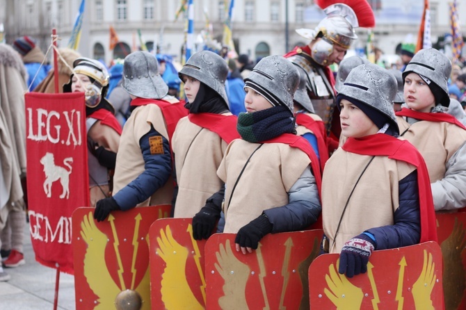 Barwny orszak przeszedł ulicami stolicy