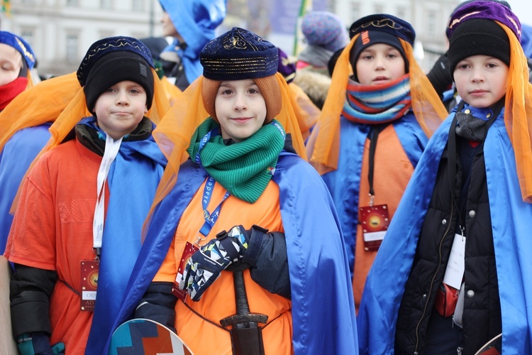 Barwny orszak przeszedł ulicami stolicy