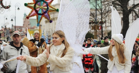 Poszli za gwiazdą pokłonić się Dzieciątku  