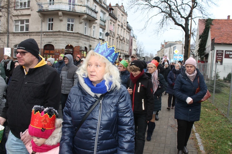 Orszak Trzech Króli we Wrocławiu-Leśnicy 2023