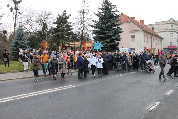 Orszak Trzech Króli we Wrocławiu-Leśnicy 2023