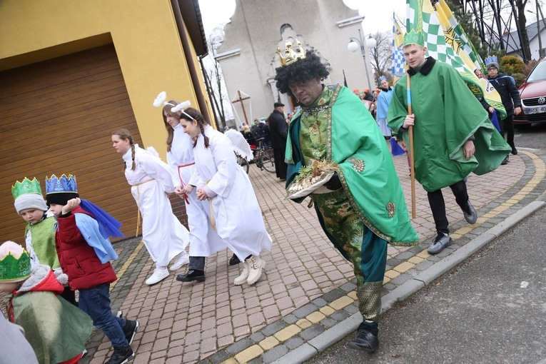 Borowa k. Dębicy. Orszak Trzech Króli