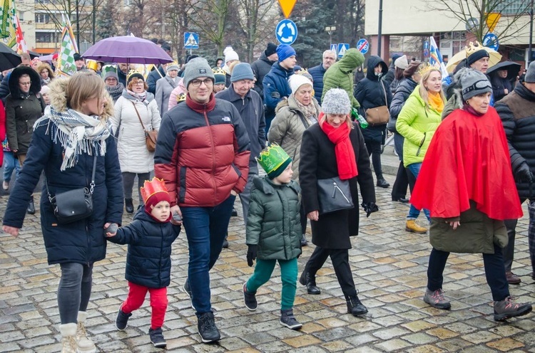 Trzej Królowie na ulicach Głogowa