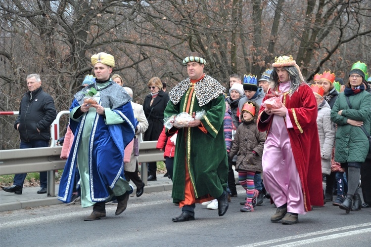 Orszak Trzech Króli 2023 w Jelczu-Laskowicach