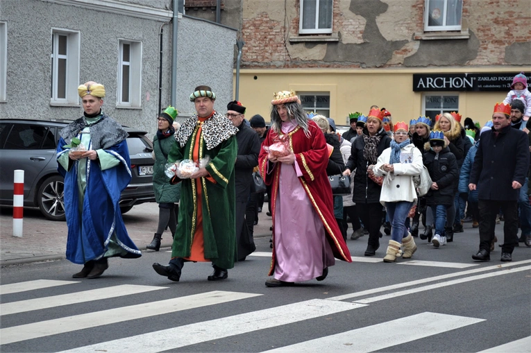 Orszak Trzech Króli 2023 w Jelczu-Laskowicach