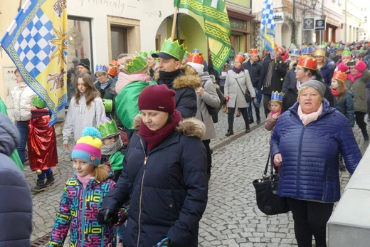 Orszak Trzech Króli w Bielsku-Białej 2023 - na trasie z Aleksandrowic