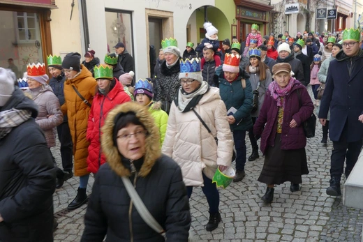 Orszak Trzech Króli w Bielsku-Białej 2023 - na trasie z Aleksandrowic