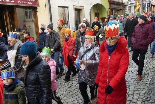 Orszak Trzech Króli w Bielsku-Białej 2023 - na trasie z Aleksandrowic