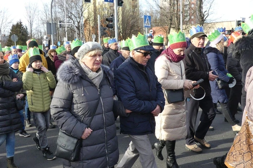 Orszak Trzech Króli w Bielsku-Białej 2023 - na trasie z Aleksandrowic