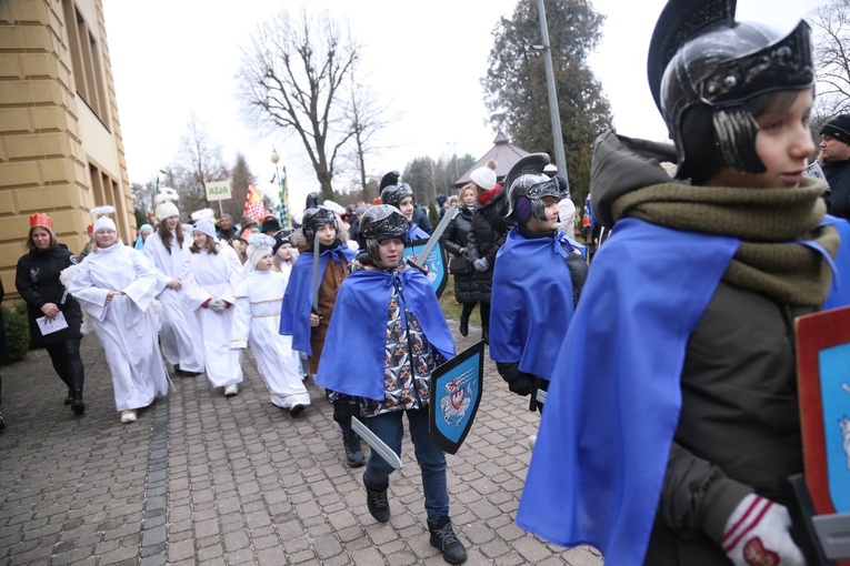 Czarna Tarnowska. Orszak Trzech Króli