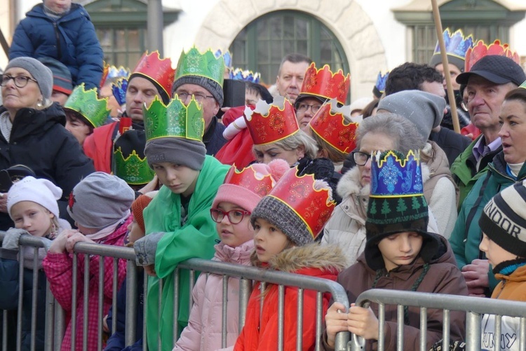 Orszak Trzech Króli w Bielsku-Białej 2023 - na Rynku