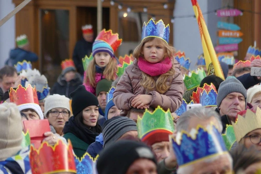 Orszak Trzech Króli w Bielsku-Białej 2023 - na Rynku