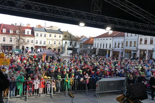 Orszak Trzech Króli w Bielsku-Białej 2023 - na Rynku