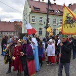 Orszak Trzech Króli 2023 w Dobromierzu. Strażacy zrobili zadymę